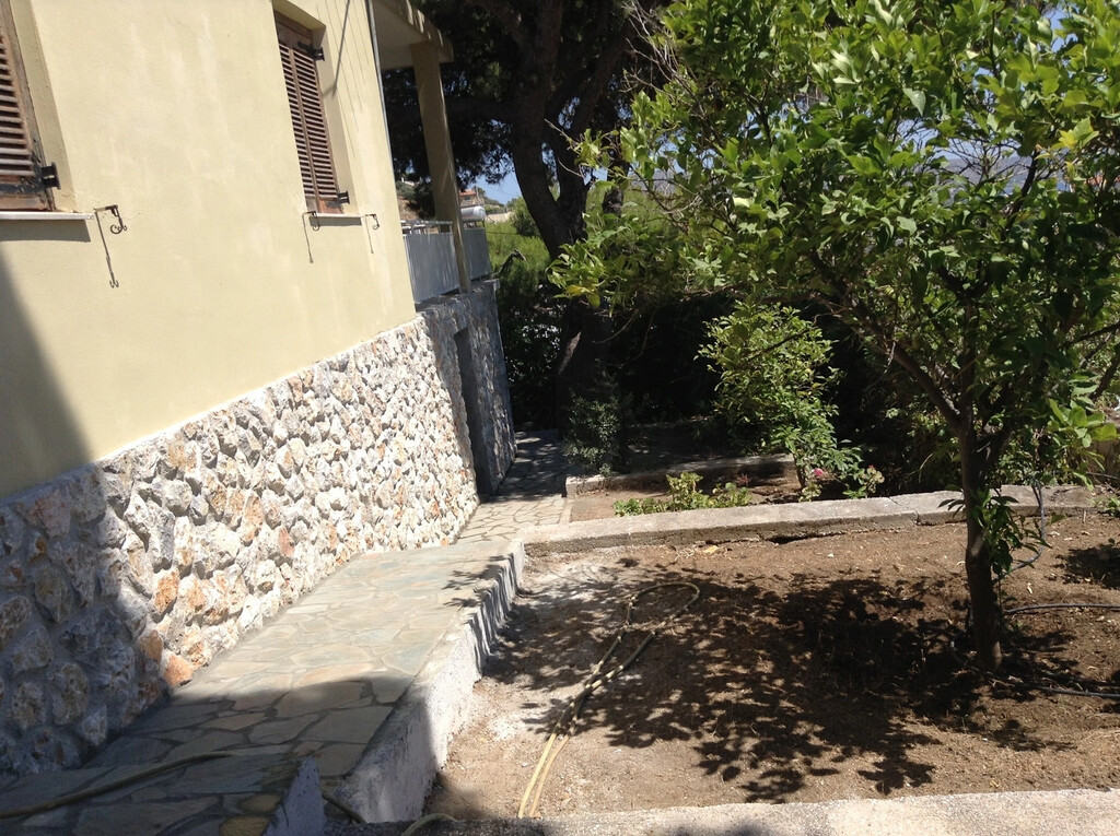 2 bedroom Detached house in Kalivia Thorikou, Rest Of Attica, Greece – 61660