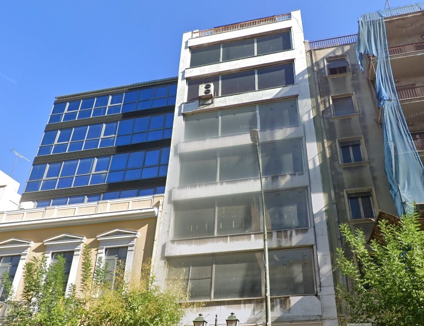 Building in Piraeus Port / Center, Piraeus, Greece – 61647