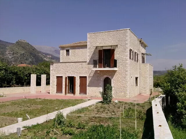 6 bedroom Building in Mistras, Lakonia, Greece – 61630