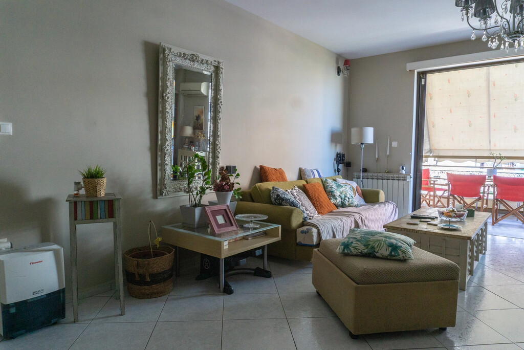 2 bedroom Flat in Piraiki – Chatzikyriakio, Piraeus, Greece – 61588