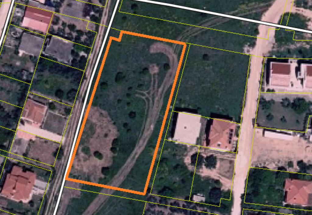 Land in Poligiros, Chalkidiki, Greece – 61266