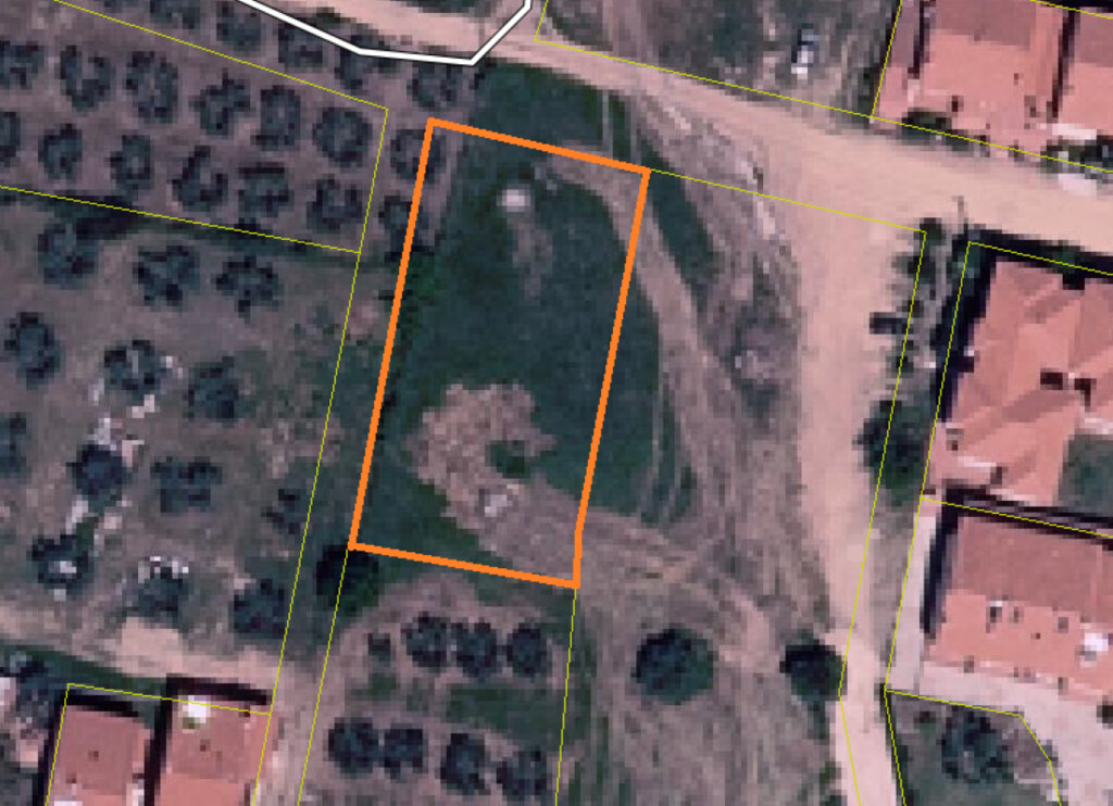 Land in Poligiros, Chalkidiki, Greece – 61264