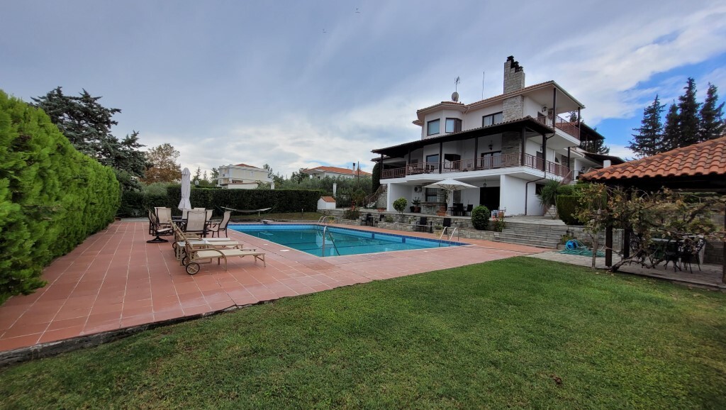5 bedroom Villa in Thermaikos, Thessaloniki – Suburbs, Greece – 61112