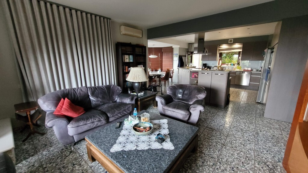 5 bedroom Villa in Thermaikos, Thessaloniki – Suburbs, Greece – 61112