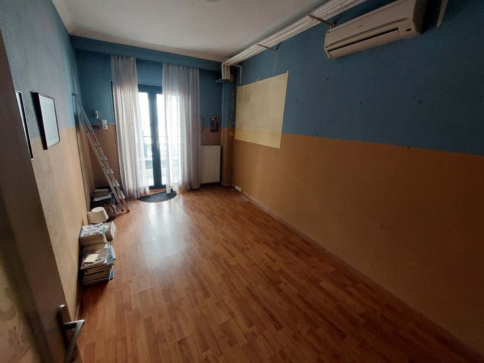5 bedroom Flat in Lagkadas, Thessaloniki – Rest Of Prefecture, Greece – 61094