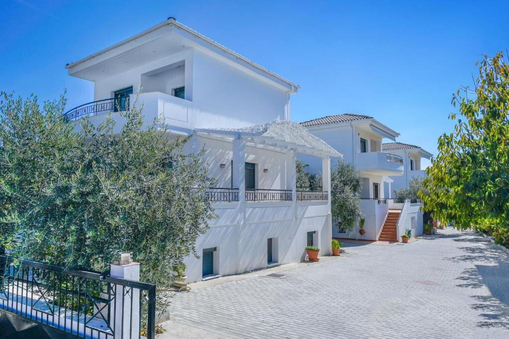 Complex in Thasos, Kavala Prefecture, Greece – 61035