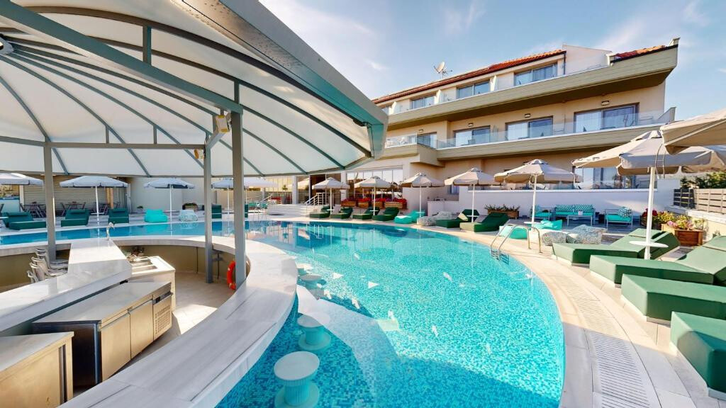 Hotel in Thasos, Kavala Prefecture, Greece – 61020