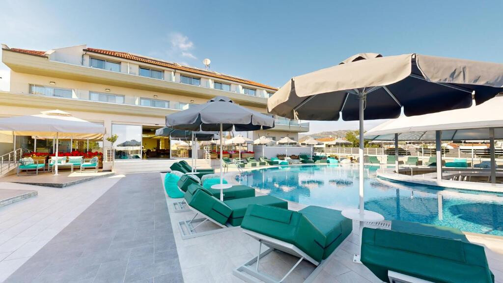 Hotel in Thasos, Kavala Prefecture, Greece – 61020