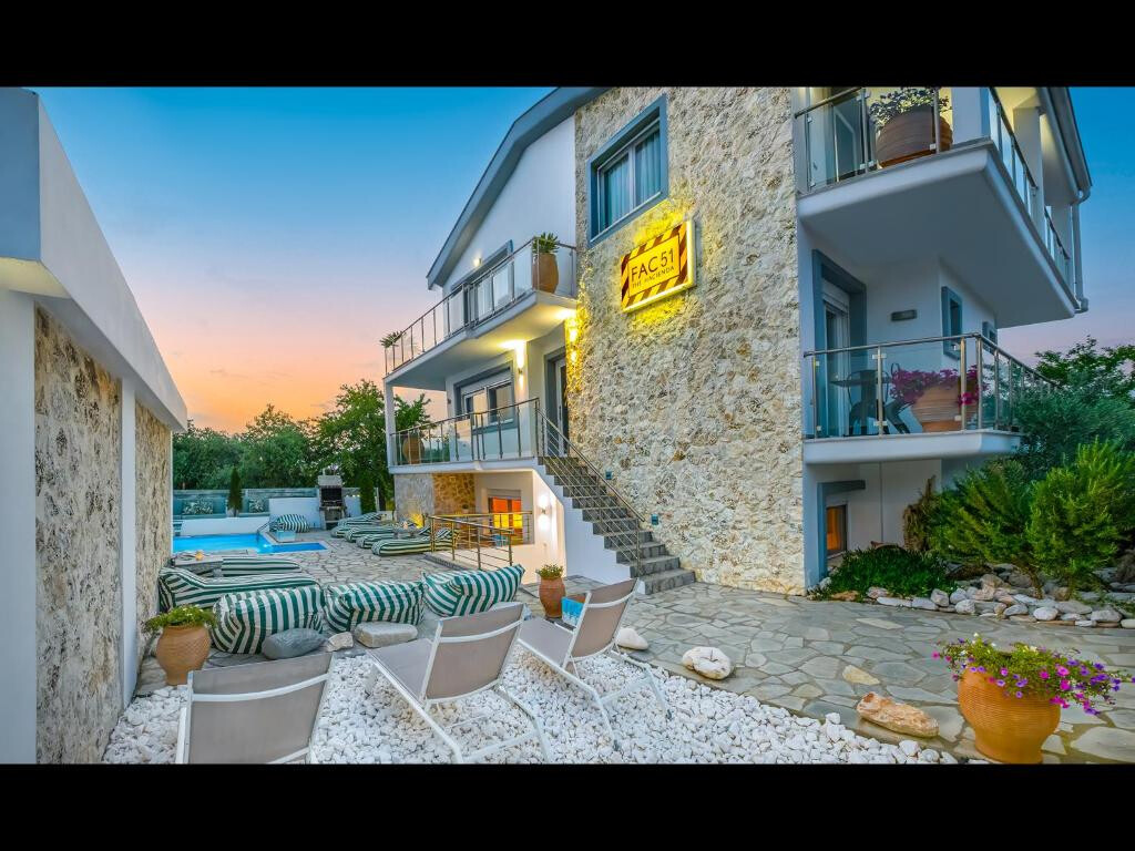 5 bedroom Villa in Thasos, Kavala Prefecture, Greece – 60989