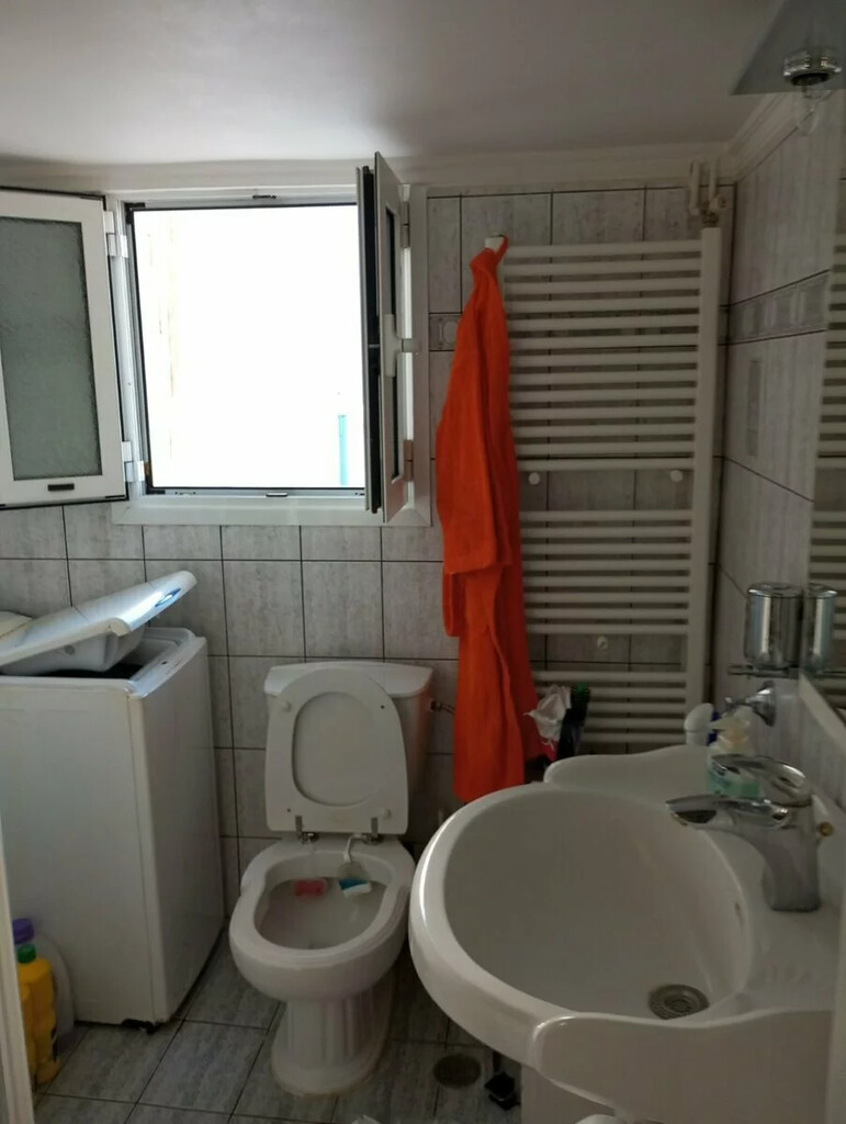 1 bedroom Building in Keratsini, Piraeus Suburbs, Greece – 60879