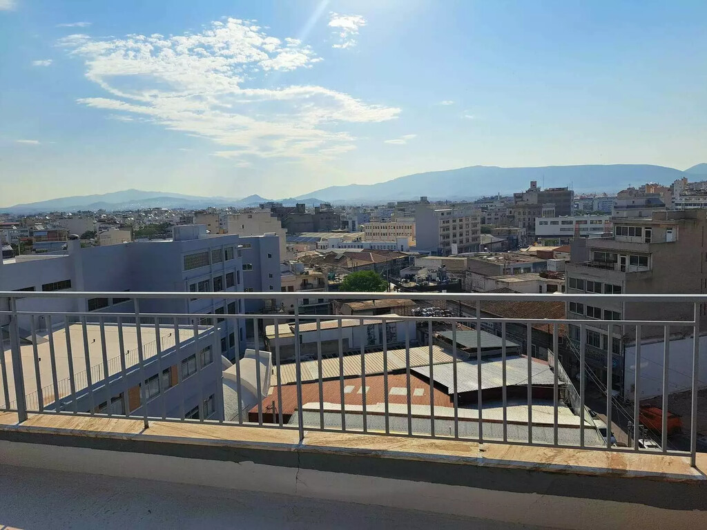 Building in Piraeus Port / Center, Piraeus, Greece – 60875