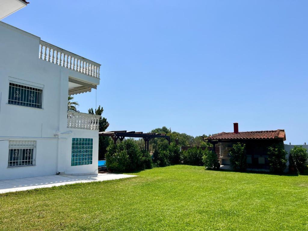 Villa in Nea Propontida, Chalkidiki, Greece – 60632