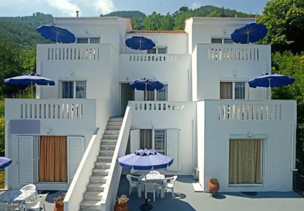 9 bedroom Hotel in Thasos, Kavala Prefecture, Greece – 60528