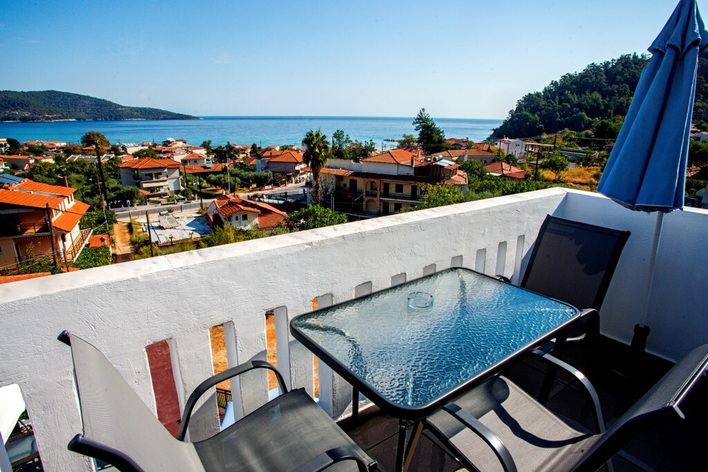 9 bedroom Hotel in Thasos, Kavala Prefecture, Greece – 60528