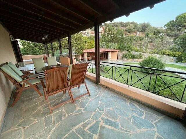 5 bedroom Villa in Kalivia Thorikou, Rest Of Attica, Greece – 60523
