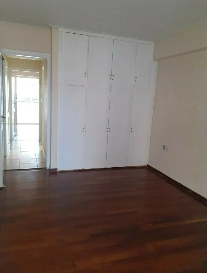2 bedroom Flat in Piraiki – Chatzikyriakio, Piraeus, Greece – 60429