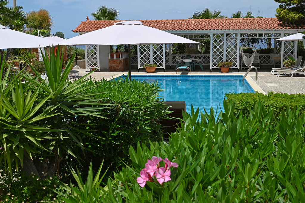 5 bedroom Villa in Megara, Rest Of Attica, Greece – 60253