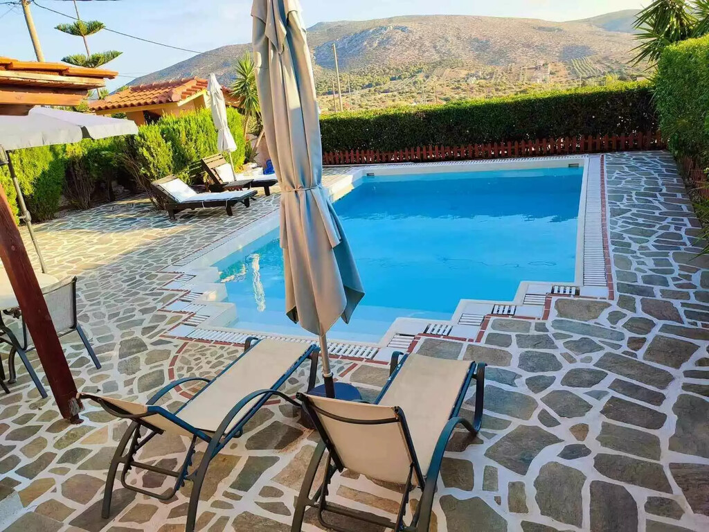 4 bedroom Detached house in Kalivia Thorikou, Rest Of Attica, Greece – 60133