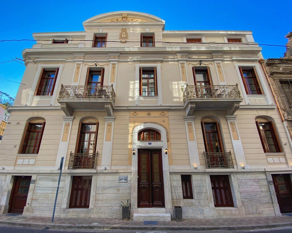 Building in Historic Center, Athens – Center, Greece – 60112