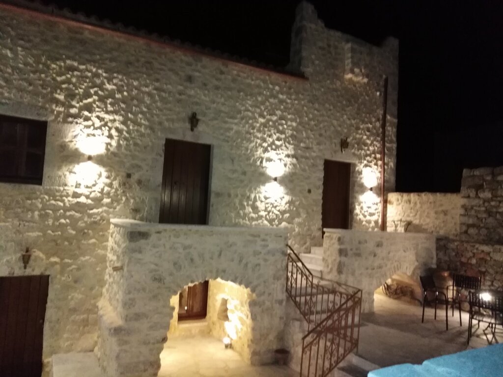 4 bedroom Hotel in Oitilos, Lakonia, Greece – 59622