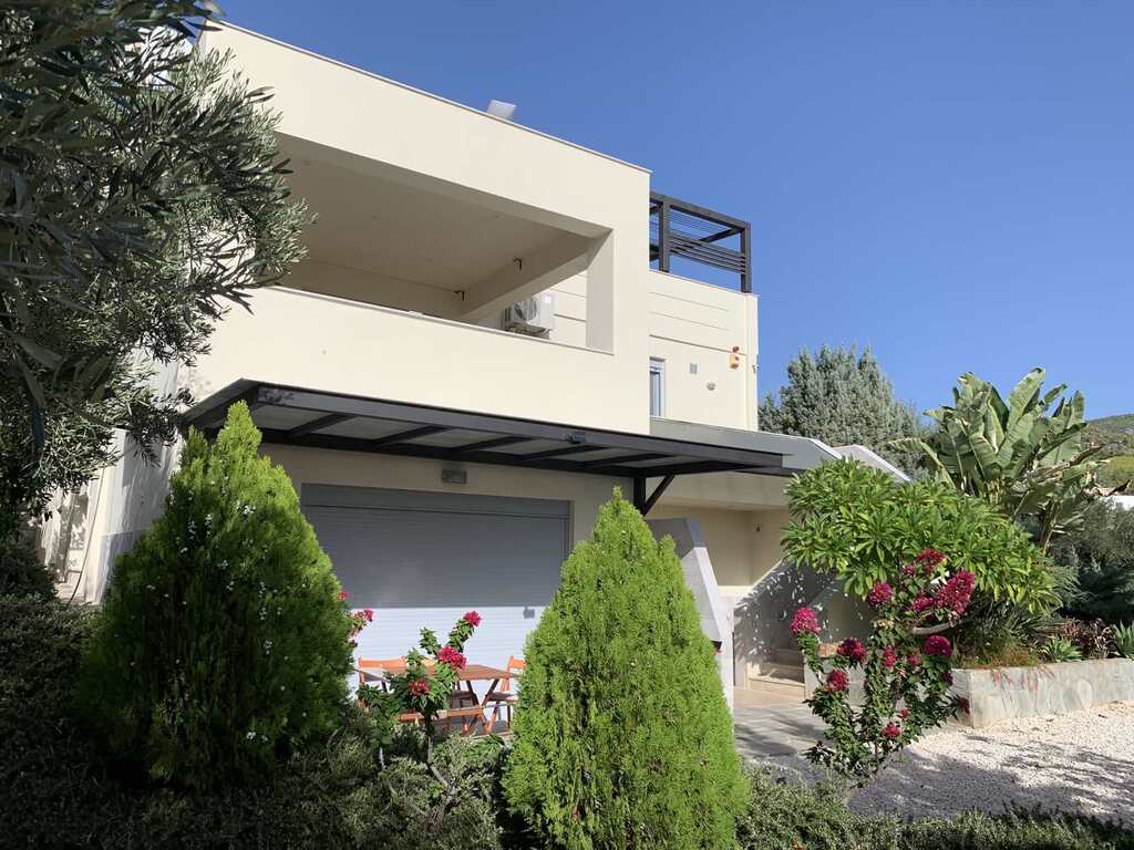 6 bedroom Detached house in Loutraki-Perachora, Corinthia, Greece – 59467
