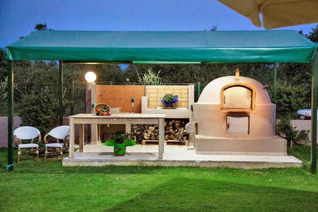 Hotel in Filiatra, Messinia, Greece – 59289