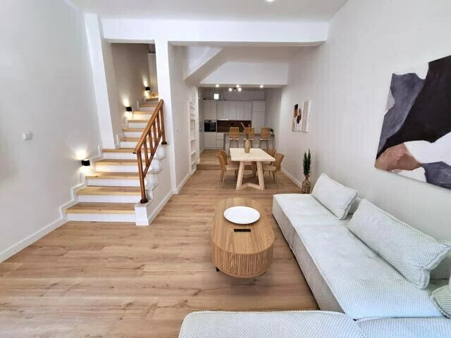 3 bedroom Maisonette in Piraiki – Chatzikyriakio, Piraeus, Greece – 59146