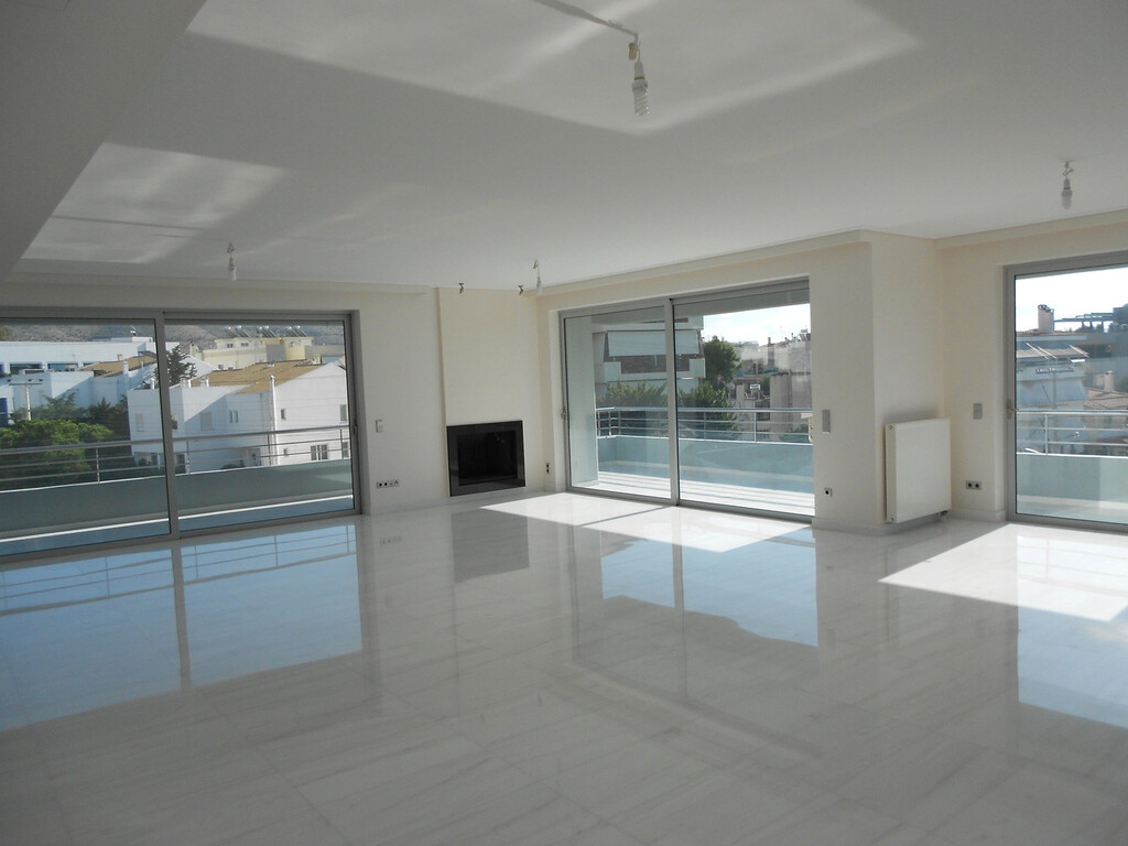 4 bedroom Flat in Glyfada, Athens – South, Greece – 59012