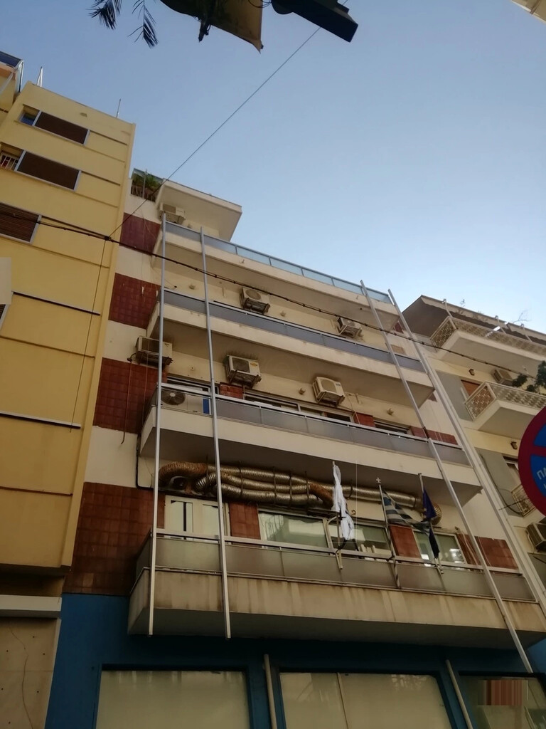 Building in Piraeus Port / Center, Piraeus, Greece – 58534