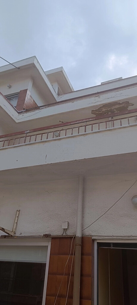 Building in Piraeus Port / Center, Piraeus, Greece – 58534