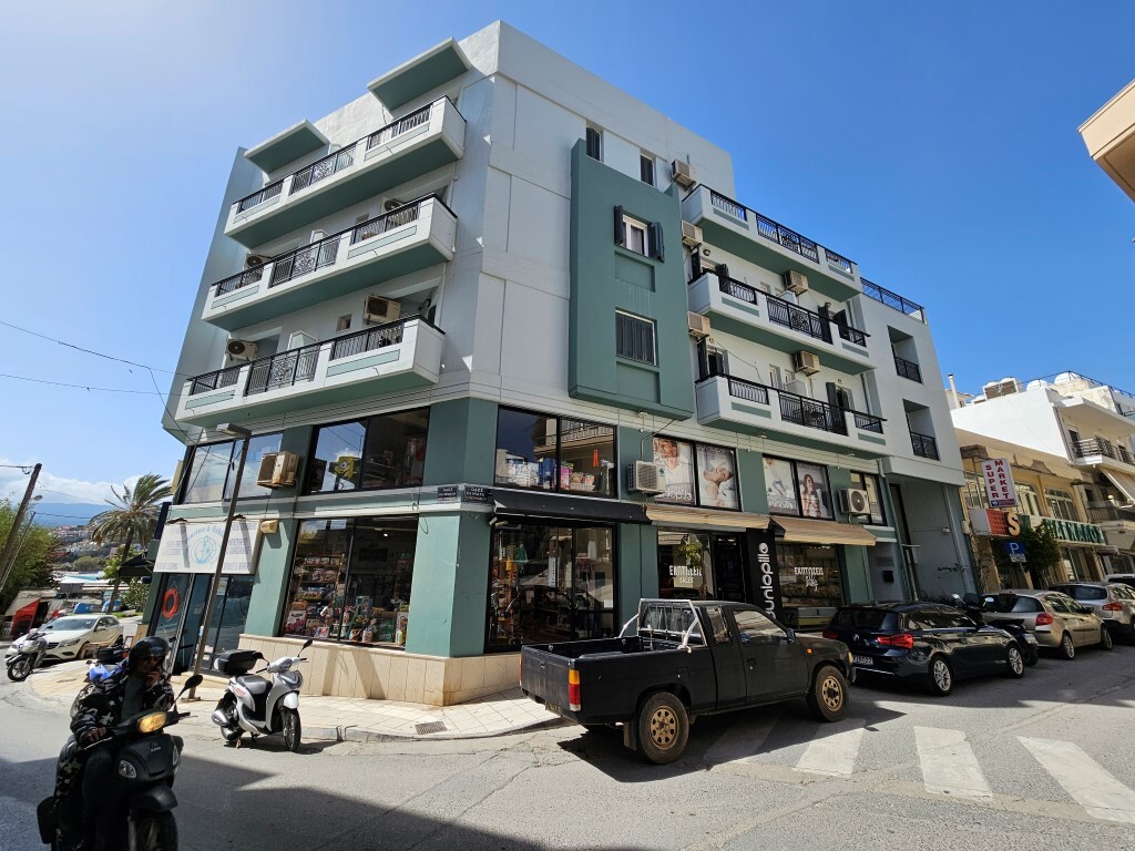 Building in Agios Nikolaos, Lasithi Prefecture, Greece – 58433