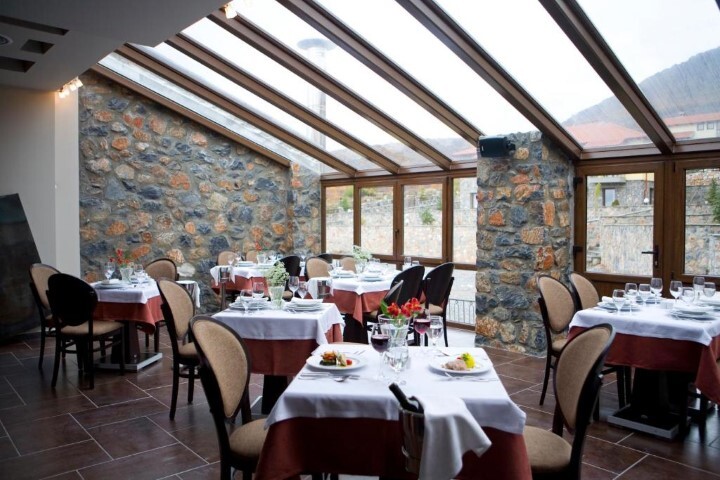 Hotel in Vegoritida, Pella, Greece – 57725