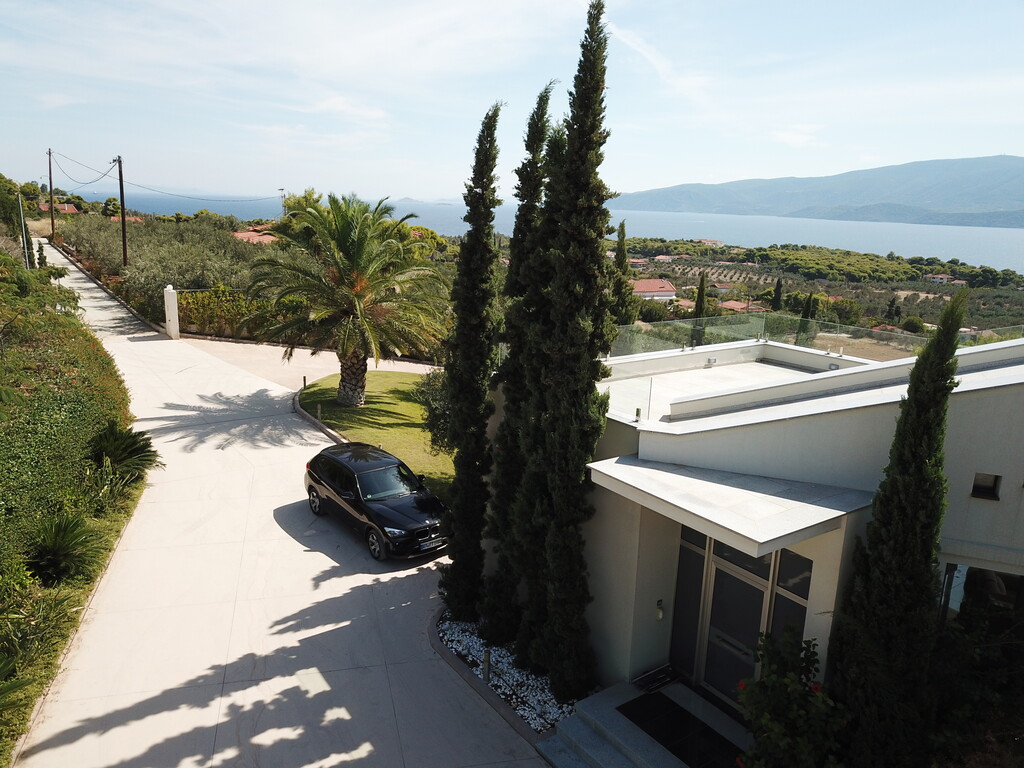 5 bedroom Villa in Korinthos, Corinthia, Greece – 57640
