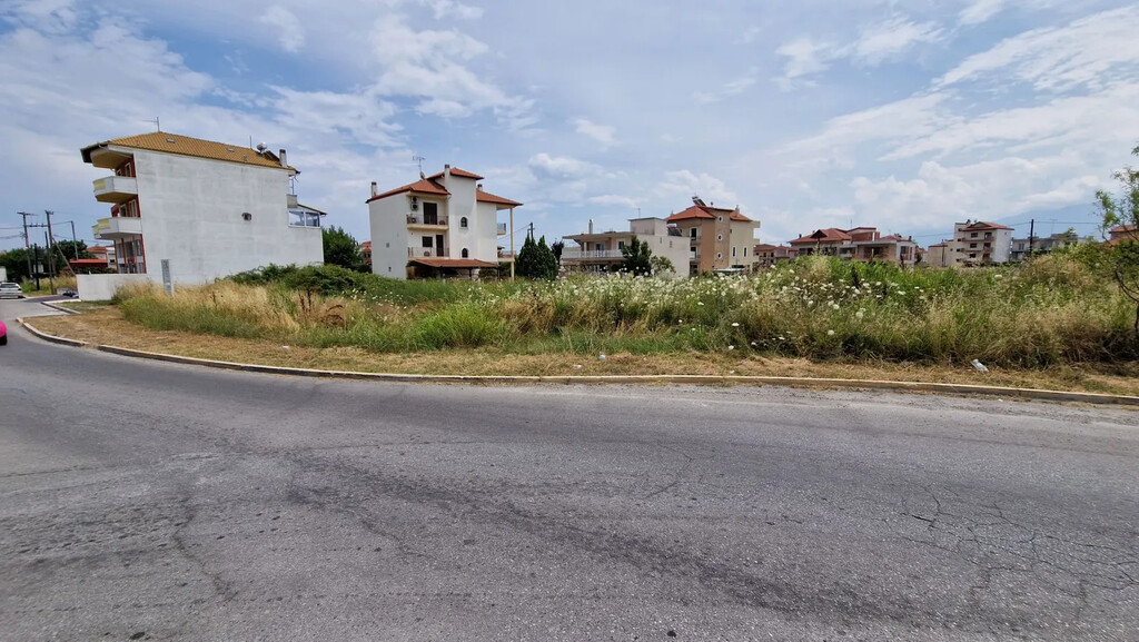 Land in Katerini, Pieria Prefecture, Greece – 57430
