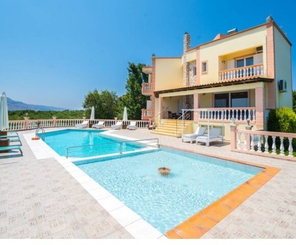Villa in Akrotiri, Chania Prefecture, Greece – 57386
