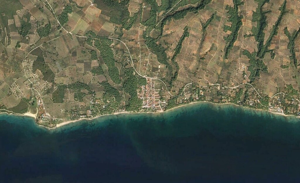 Land in Poligiros, Chalkidiki, Greece – 57224