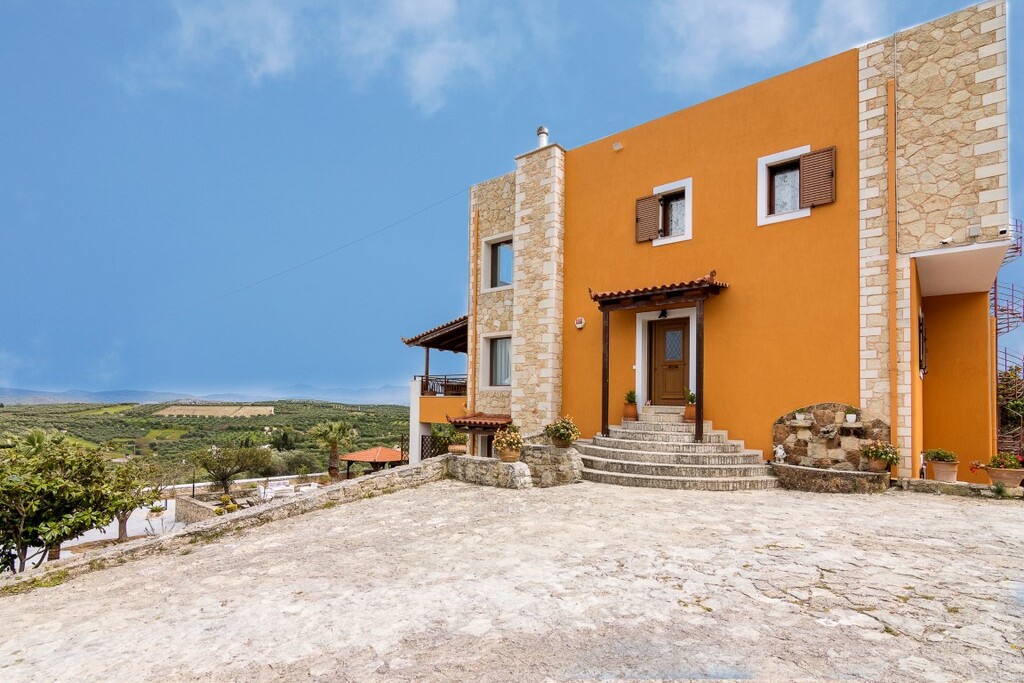 3 bedroom Villa in Nikos Kazantzakis, Heraklion Prefecture, Greece – 57056