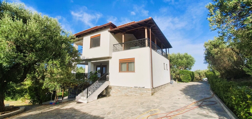 5 bedroom Villa in Sithonia, Chalkidiki, Greece – 57043
