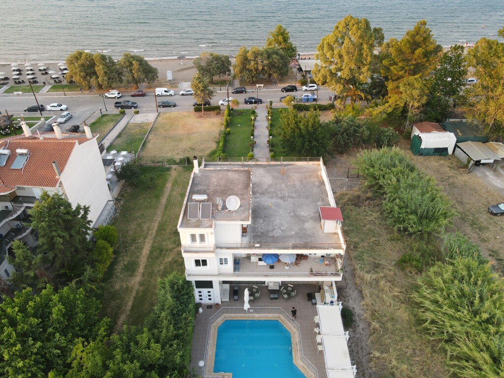 Building in Atalanti, Phthiotis, Greece – 56756