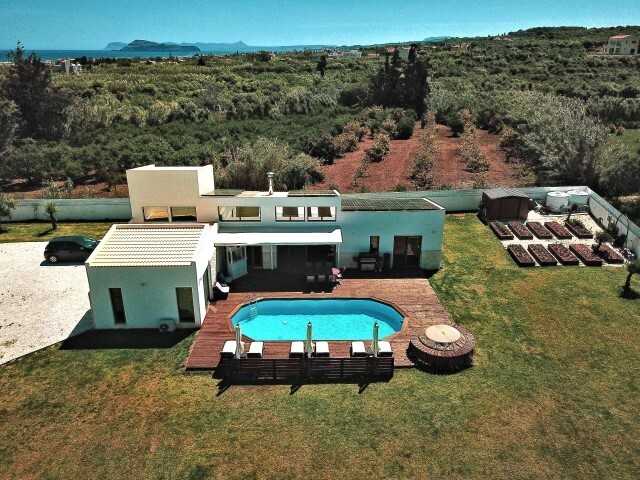 Business in Platanias, Chania Prefecture, Greece – 56741