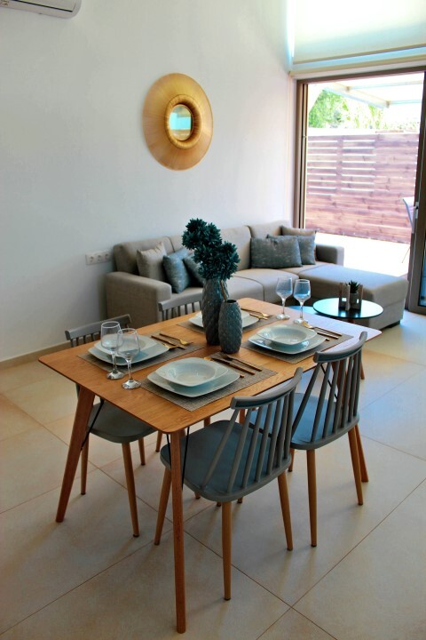 Business in Platanias, Chania Prefecture, Greece – 56741