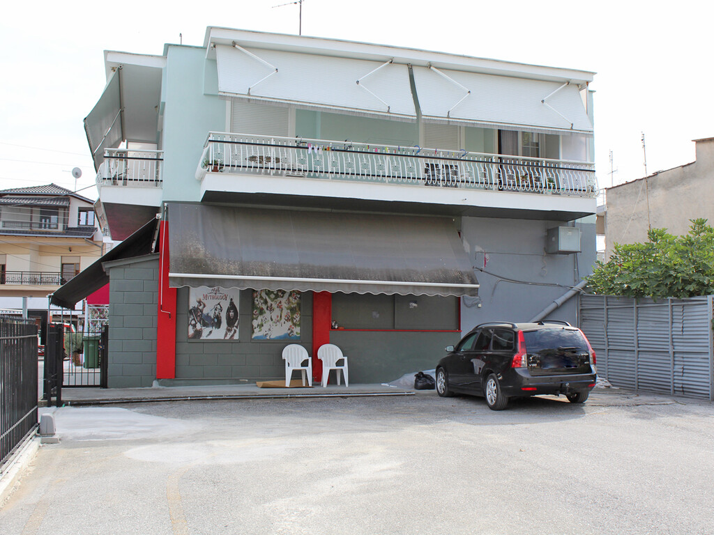Building in Katerini, Pieria Prefecture, Greece – 56714