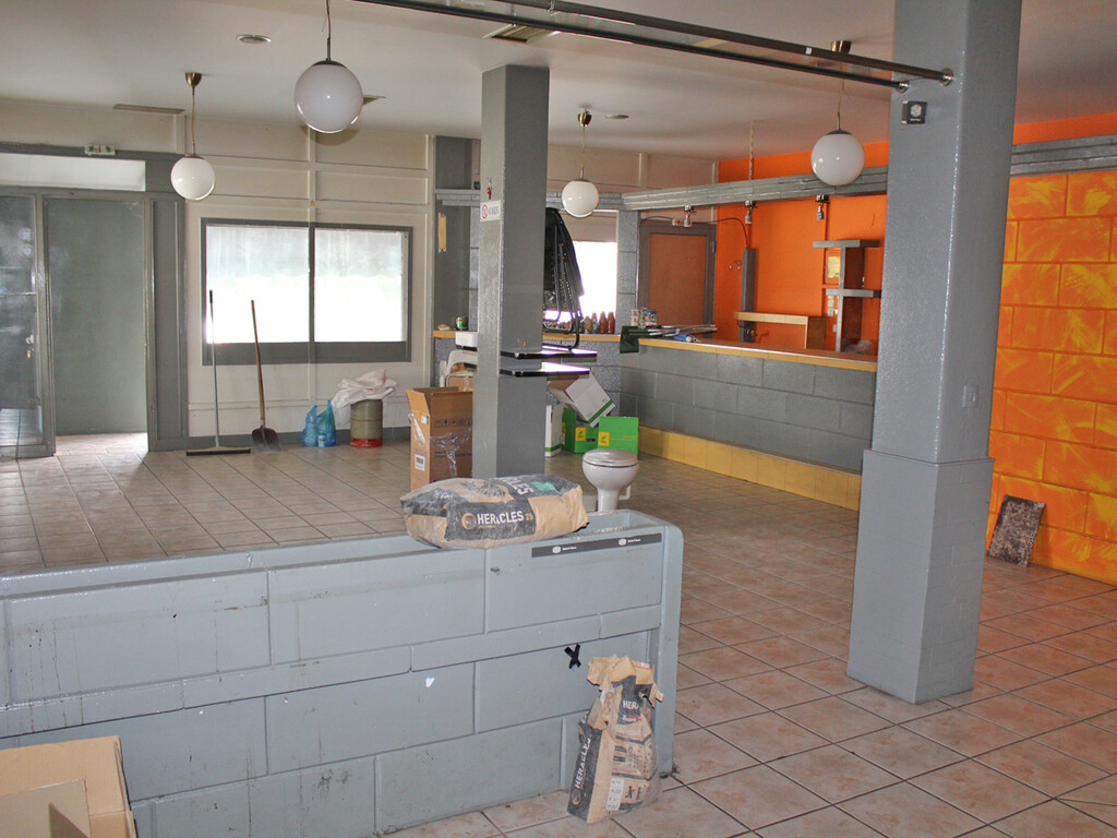 Building in Katerini, Pieria Prefecture, Greece – 56714