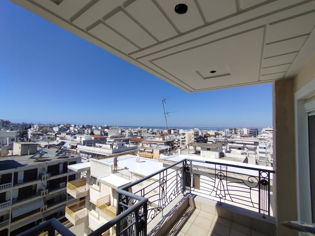 Building in Kalamaria, Thessaloniki – Suburbs, Greece – 56577
