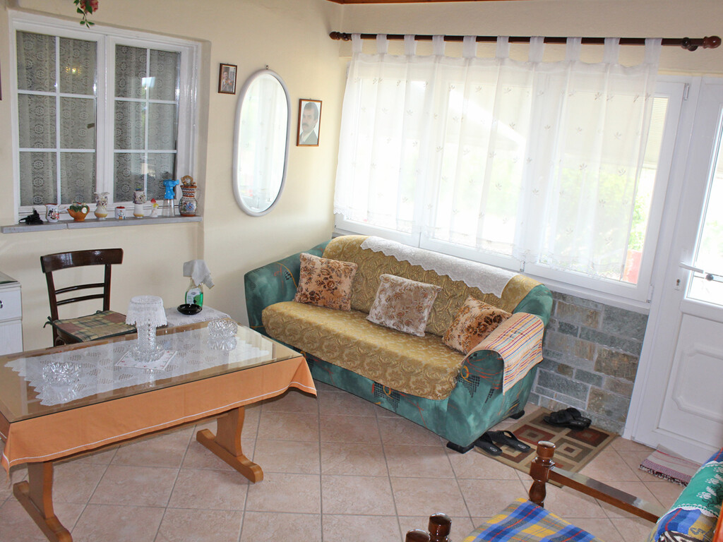 Business in Pidna, Pieria Prefecture, Greece – 56568