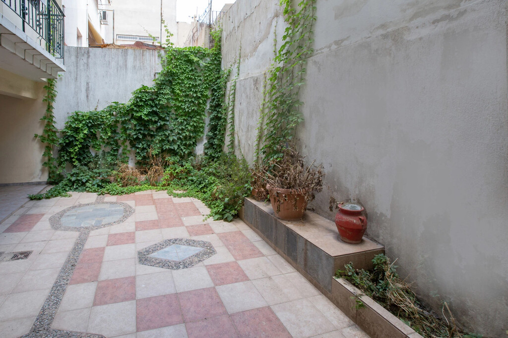 3 bedroom Building in Petralona, Athens – Center, Greece – 56358