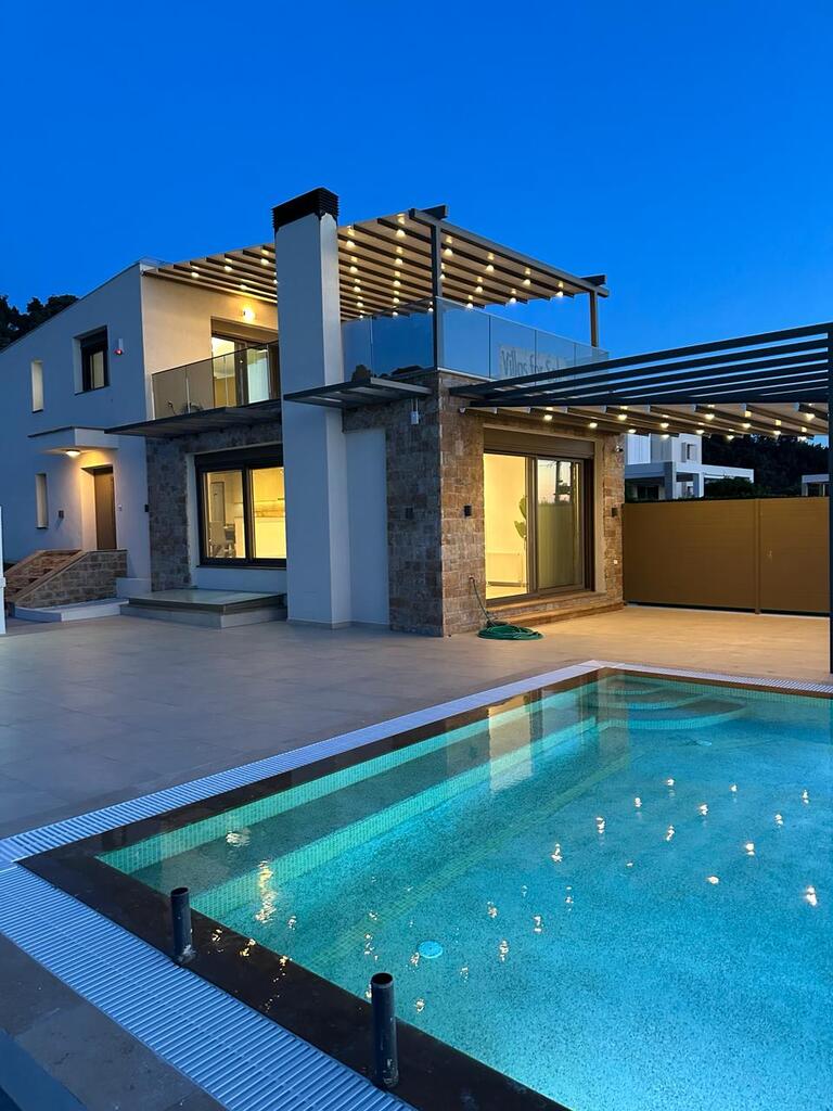 4 bedroom Villa in Kassandra, Chalkidiki, Greece – 56260