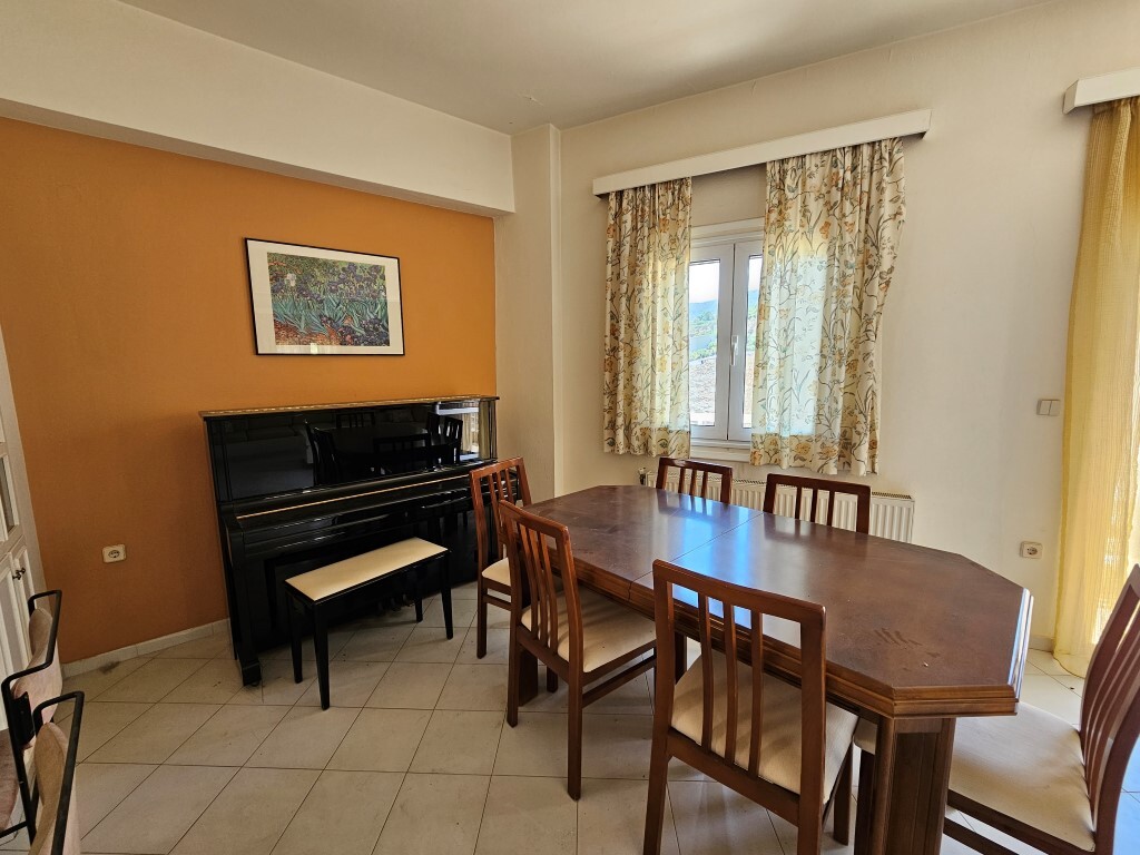 4 bedroom Maisonette in Agios Nikolaos, Lasithi Prefecture, Greece – 56203