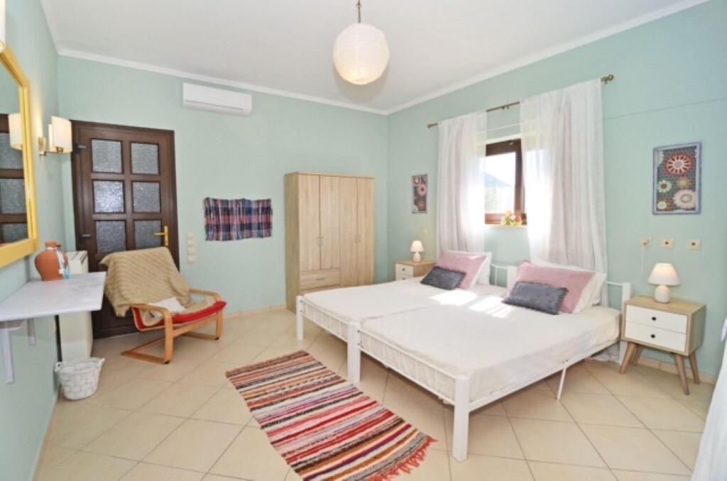 Detached house in Main Town Area, Zante, Greece – 56197