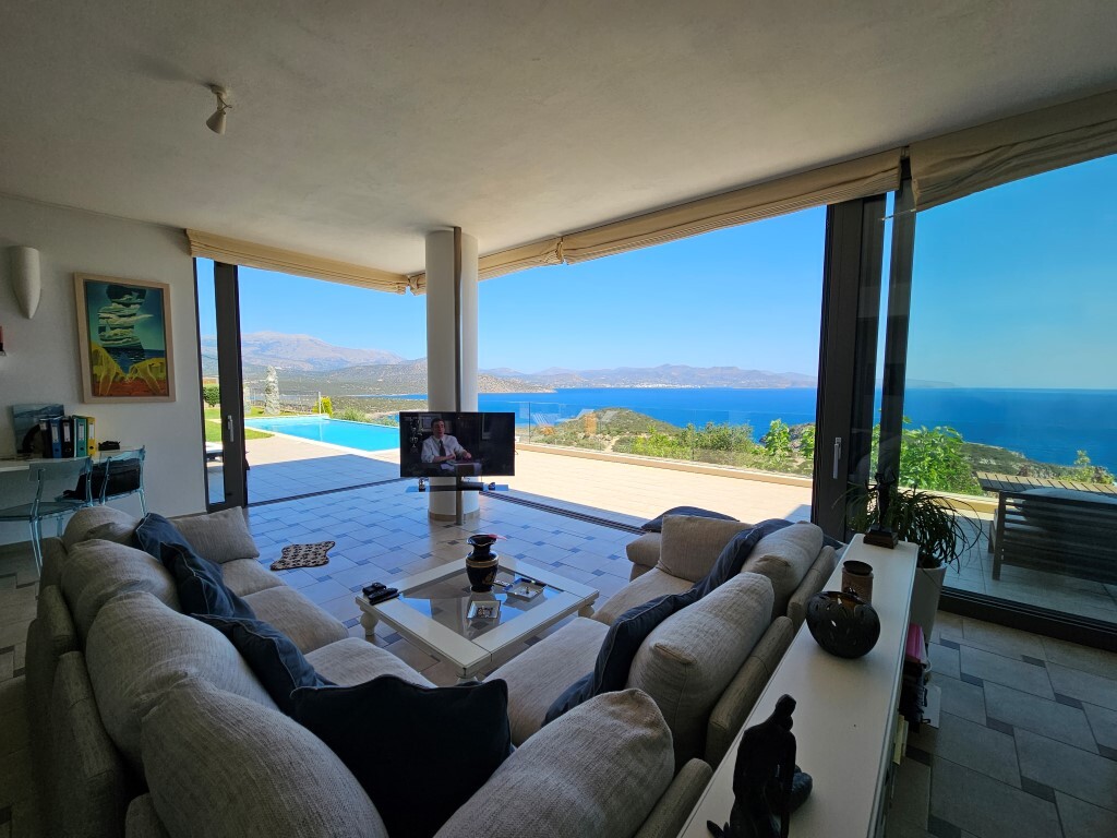 4 bedroom Villa in Agios Nikolaos, Lasithi Prefecture, Greece – 56150